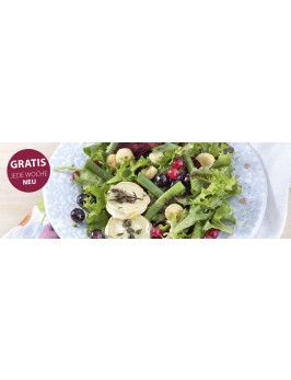 Bohnen-Beeren-Salat mit Ziegenkäse und Johannisbeerdressing